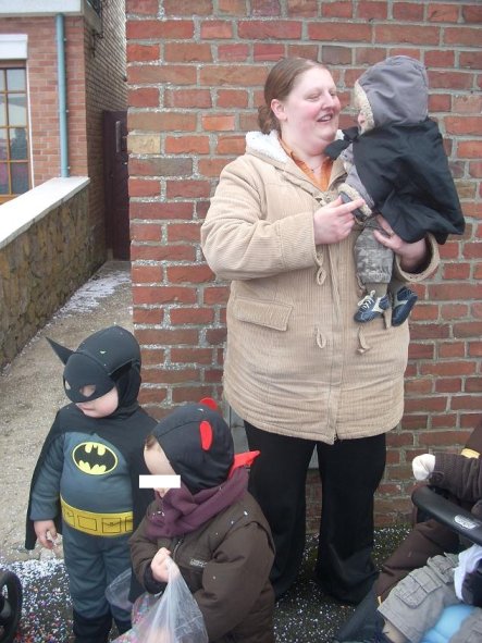 Photo avec tous mes piou-piou : Une coccinelle, un Zorro et un Batman